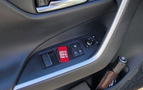 Toyota RAV4, 2021 год, 3 500 000 рублей, 21 фотография