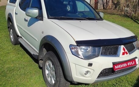 Mitsubishi L200 IV рестайлинг, 2013 год, 1 720 000 рублей, 11 фотография