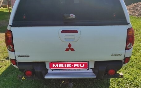 Mitsubishi L200 IV рестайлинг, 2013 год, 1 720 000 рублей, 10 фотография