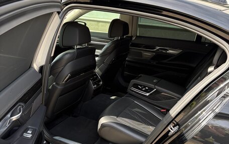 BMW 7 серия, 2022 год, 6 200 000 рублей, 16 фотография