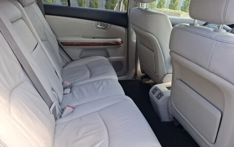 Lexus RX II рестайлинг, 2004 год, 900 000 рублей, 20 фотография