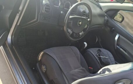 Chevrolet Aveo III, 2010 год, 450 000 рублей, 6 фотография