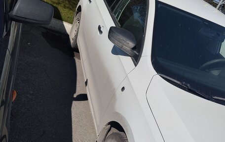 Skoda Rapid I, 2015 год, 650 000 рублей, 6 фотография