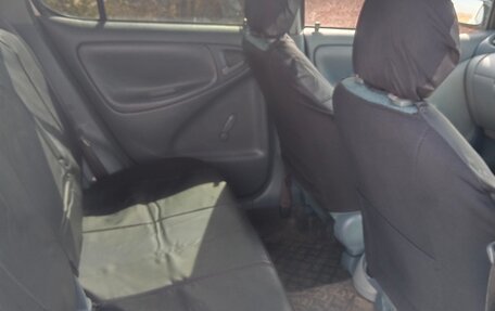 Toyota Vitz, 1999 год, 350 000 рублей, 8 фотография