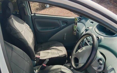 Toyota Vitz, 1999 год, 350 000 рублей, 6 фотография