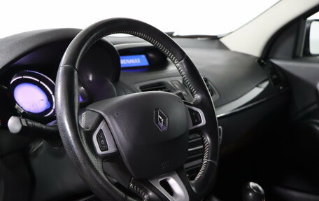 Renault Megane III, 2013 год, 899 990 рублей, 9 фотография