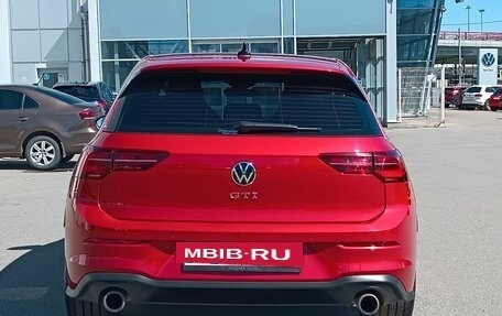 Volkswagen Golf GTI, 2022 год, 4 400 000 рублей, 7 фотография