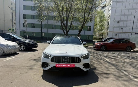 Mercedes-Benz E-Класс, 2021 год, 4 850 000 рублей, 2 фотография