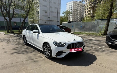 Mercedes-Benz E-Класс, 2021 год, 4 850 000 рублей, 3 фотография