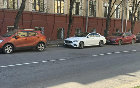 Mercedes-Benz E-Класс, 2021 год, 4 850 000 рублей, 19 фотография
