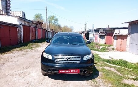 Infiniti FX I, 2004 год, 700 000 рублей, 2 фотография