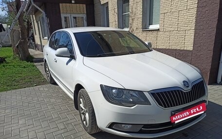 Skoda Superb III рестайлинг, 2015 год, 1 100 000 рублей, 4 фотография