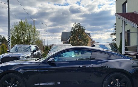 Ford Mustang VI рестайлинг, 2022 год, 2 500 000 рублей, 4 фотография