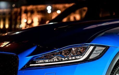 Jaguar F-Pace, 2019 год, 6 700 000 рублей, 2 фотография