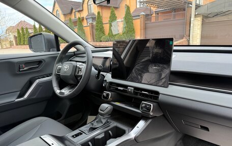 Toyota RAV4, 2026 год, 4 249 000 рублей, 19 фотография
