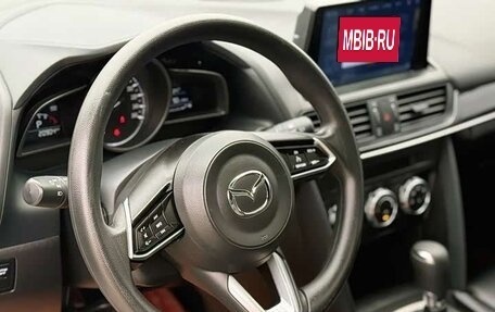 Mazda CX-4, 2021 год, 1 880 000 рублей, 12 фотография