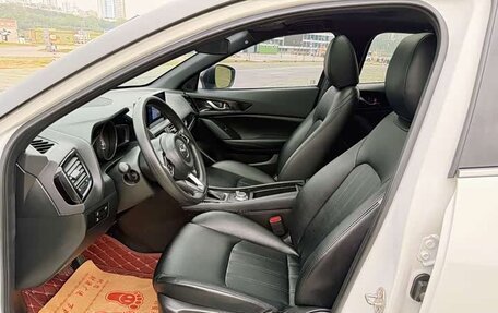 Mazda CX-4, 2021 год, 1 880 000 рублей, 14 фотография