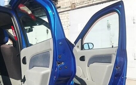 Renault Logan I, 2007 год, 700 000 рублей, 21 фотография