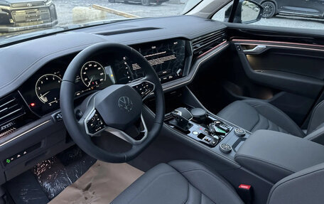 Volkswagen Touareg III, 2025 год, 8 200 000 рублей, 7 фотография