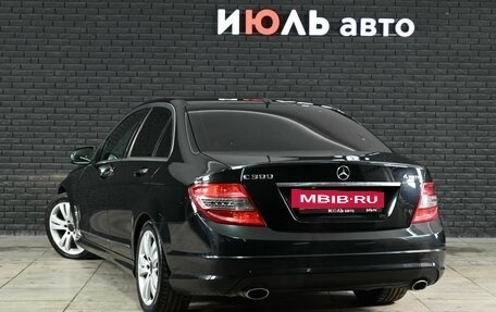 Mercedes-Benz C-Класс, 2010 год, 1 300 000 рублей, 4 фотография