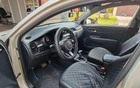 KIA Rio IV, 2020 год, 1 660 000 рублей, 6 фотография