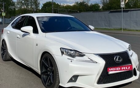 Lexus IS III, 2013 год, 1 900 000 рублей, 3 фотография