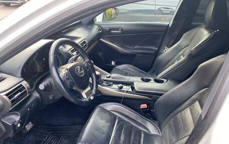 Lexus IS III, 2013 год, 1 900 000 рублей, 9 фотография