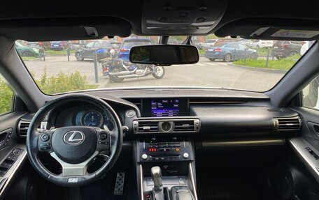 Lexus IS III, 2013 год, 1 900 000 рублей, 10 фотография