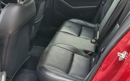 Mazda 3, 2019 год, 2 500 000 рублей, 9 фотография