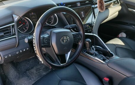 Toyota Camry, 2020 год, 3 100 000 рублей, 9 фотография