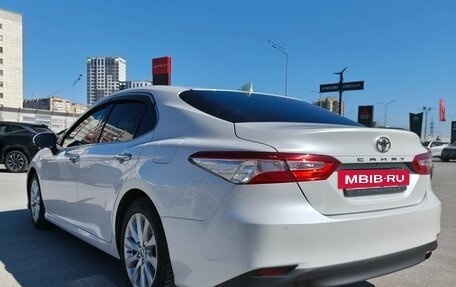 Toyota Camry, 2020 год, 3 100 000 рублей, 6 фотография