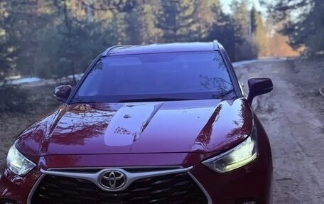 Toyota Highlander, 2021 год, 4 460 000 рублей, 2 фотография
