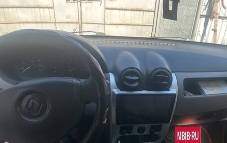 Renault Logan I, 2012 год, 200 000 рублей, 7 фотография