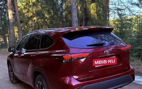 Toyota Highlander, 2021 год, 4 460 000 рублей, 3 фотография