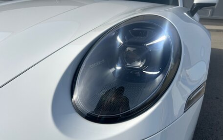 Porsche 911, 2022 год, 18 700 000 рублей, 7 фотография
