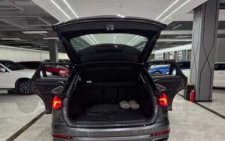 Audi Q3, 2022 год, 2 410 000 рублей, 15 фотография