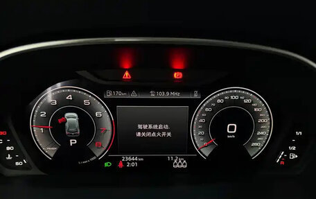 Audi Q3, 2022 год, 2 410 000 рублей, 9 фотография