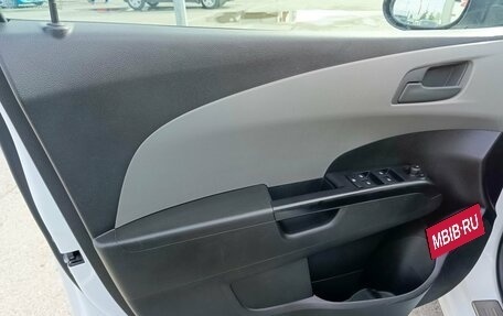 Chevrolet Aveo III, 2014 год, 879 995 рублей, 10 фотография