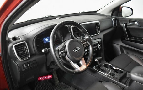 KIA Sportage IV рестайлинг, 2021 год, 2 461 000 рублей, 9 фотография