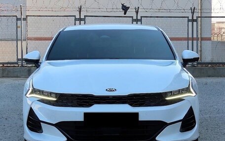 KIA K5, 2022 год, 2 400 000 рублей, 1 фотография