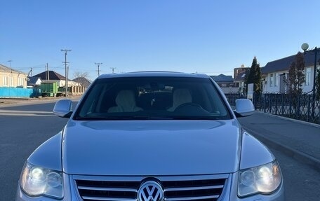 Volkswagen Touareg III, 2007 год, 1 300 000 рублей, 1 фотография