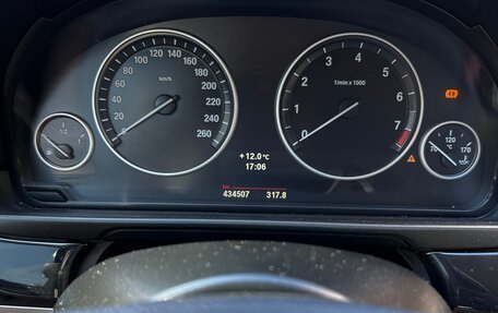 BMW 5 серия, 2011 год, 1 300 000 рублей, 14 фотография