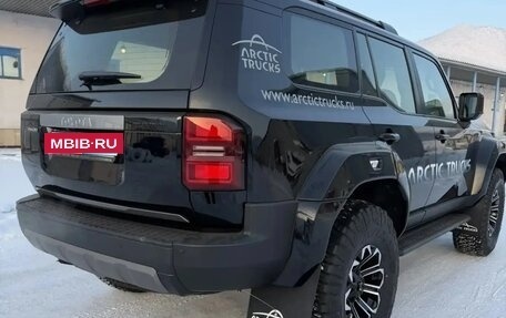 Toyota Land Cruiser Prado, 2024 год, 11 000 000 рублей, 2 фотография