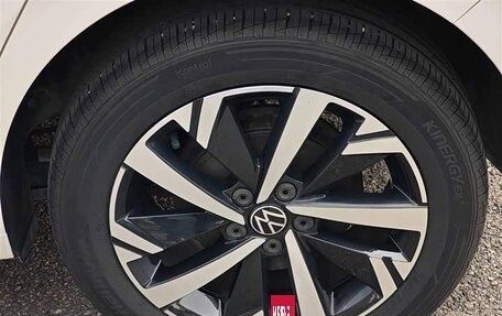 Volkswagen Polo, 2021 год, 1 215 000 рублей, 9 фотография