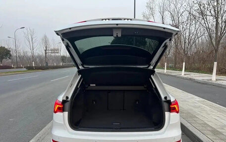 Audi Q3, 2023 год, 2 630 000 рублей, 8 фотография