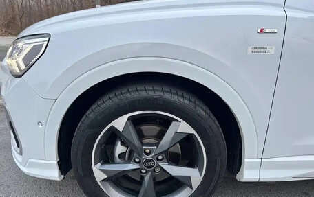 Audi Q3, 2023 год, 2 630 000 рублей, 15 фотография