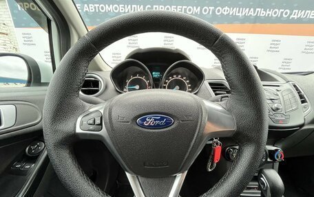 Ford Fiesta, 2016 год, 860 000 рублей, 18 фотография