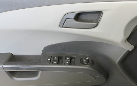 Chevrolet Aveo III, 2013 год, 640 000 рублей, 8 фотография
