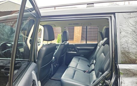 Mitsubishi Pajero IV, 2014 год, 2 635 000 рублей, 11 фотография