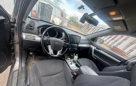 KIA Sorento II рестайлинг, 2011 год, 900 000 рублей, 7 фотография